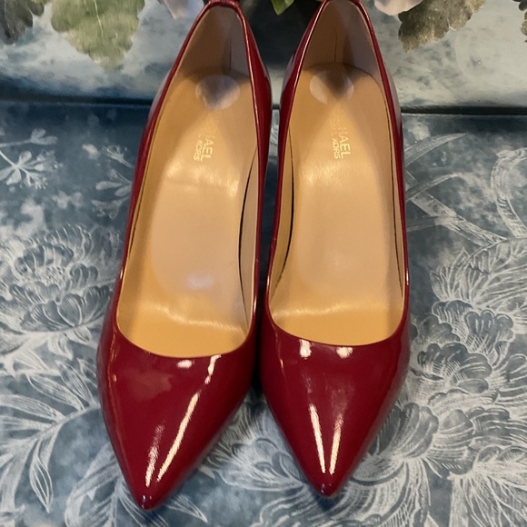 MICHAEL Michael Kors Burgundy Red Patent Heels - Picture 2 of 8